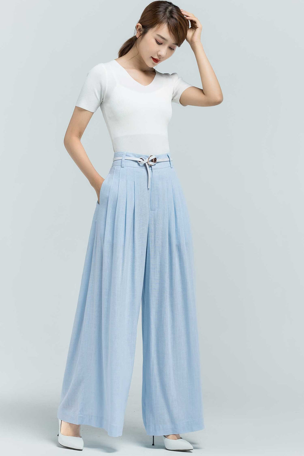 Halle Blue Linen Pants — The Clothing Closet
