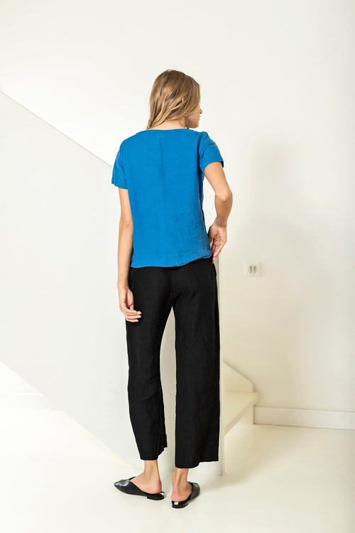 Della Blue Linen Blouse — The Clothing Closet