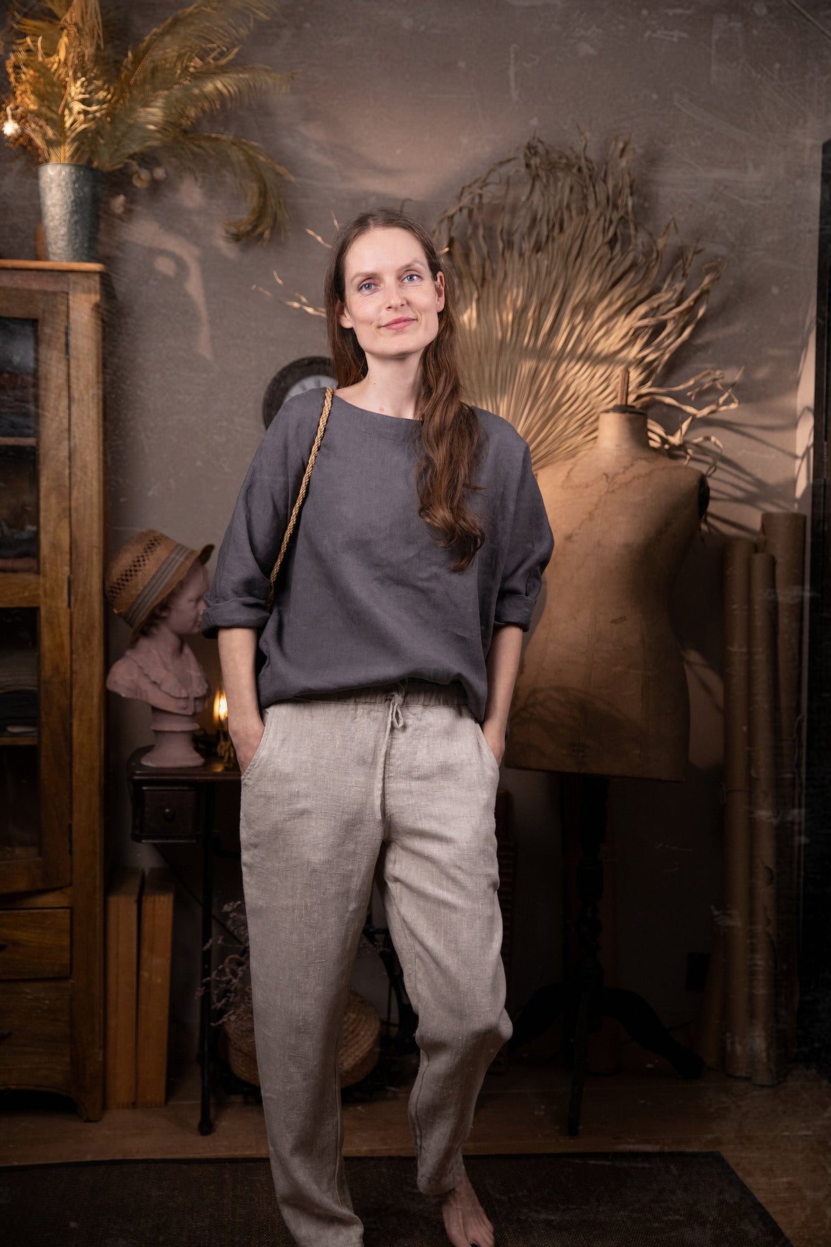 Una Gray Linen Blouse — view 2