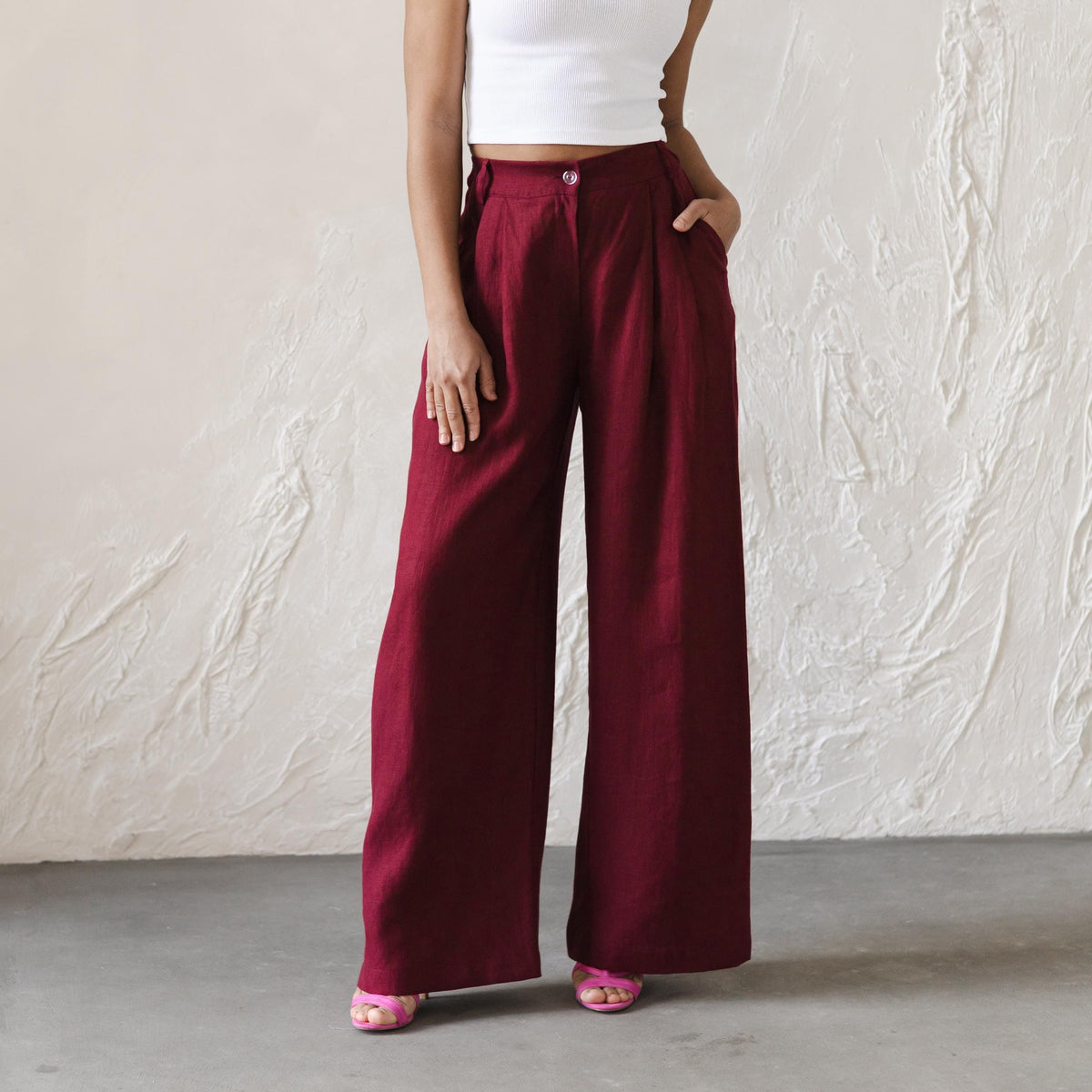 Josie Black Linen Pants — The Clothing Closet