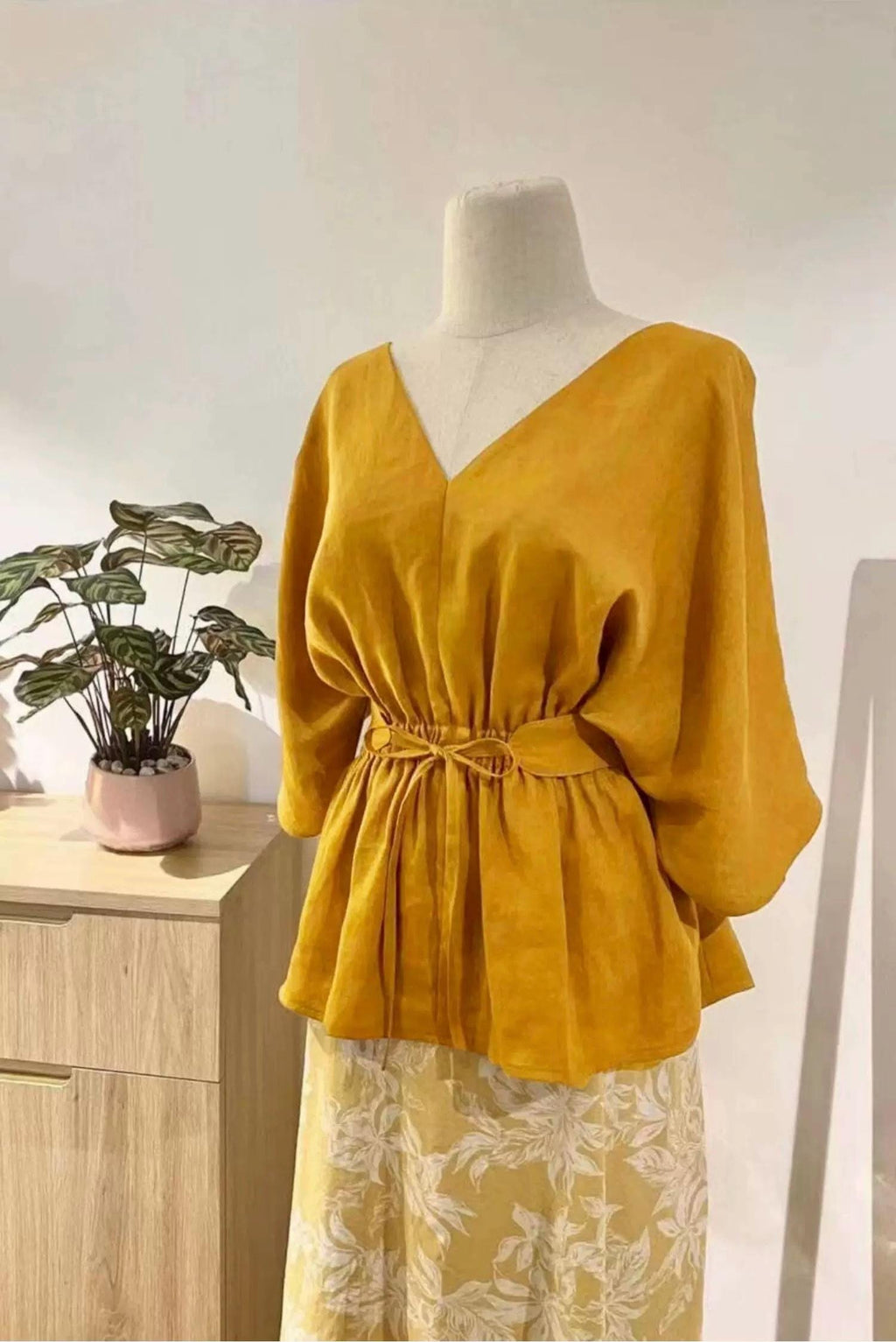 Piper Mustard Linen Blouse — The Clothing Closet